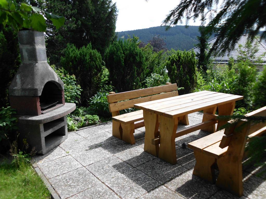 Premium-Ferienwohnungen Bergblick Im Haus Hopfe Goslar Luaran gambar